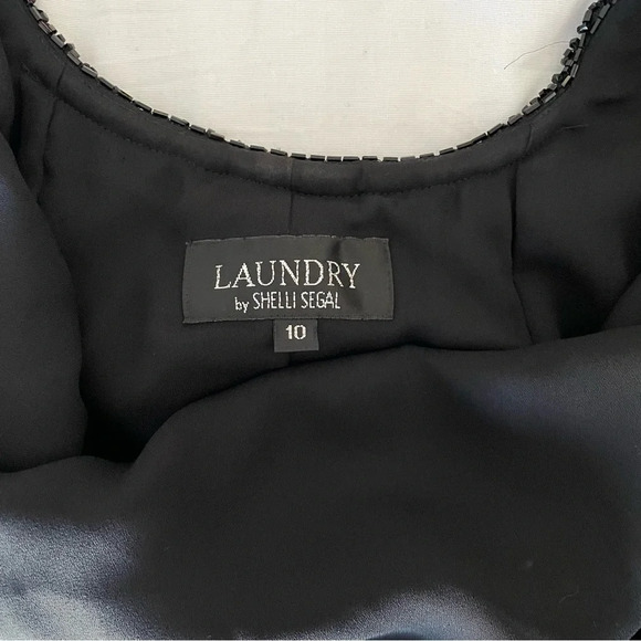 Laundry by Shelli Segal Maxi Gown Black 10 Low Back Bead Trim Simple Sleek - Picture 5 of 16